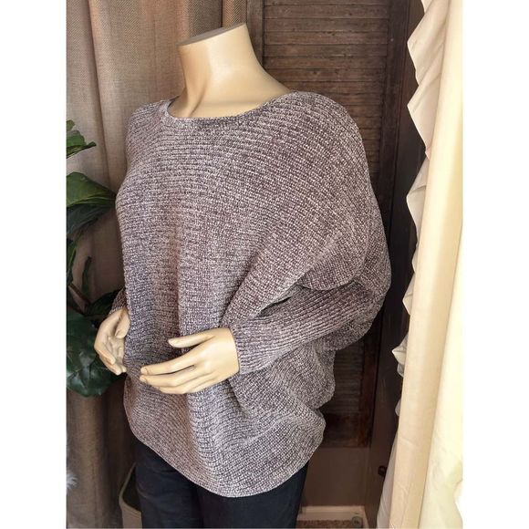 FashionNova Fitted Sleeve Sweater - Picture 3 of 10